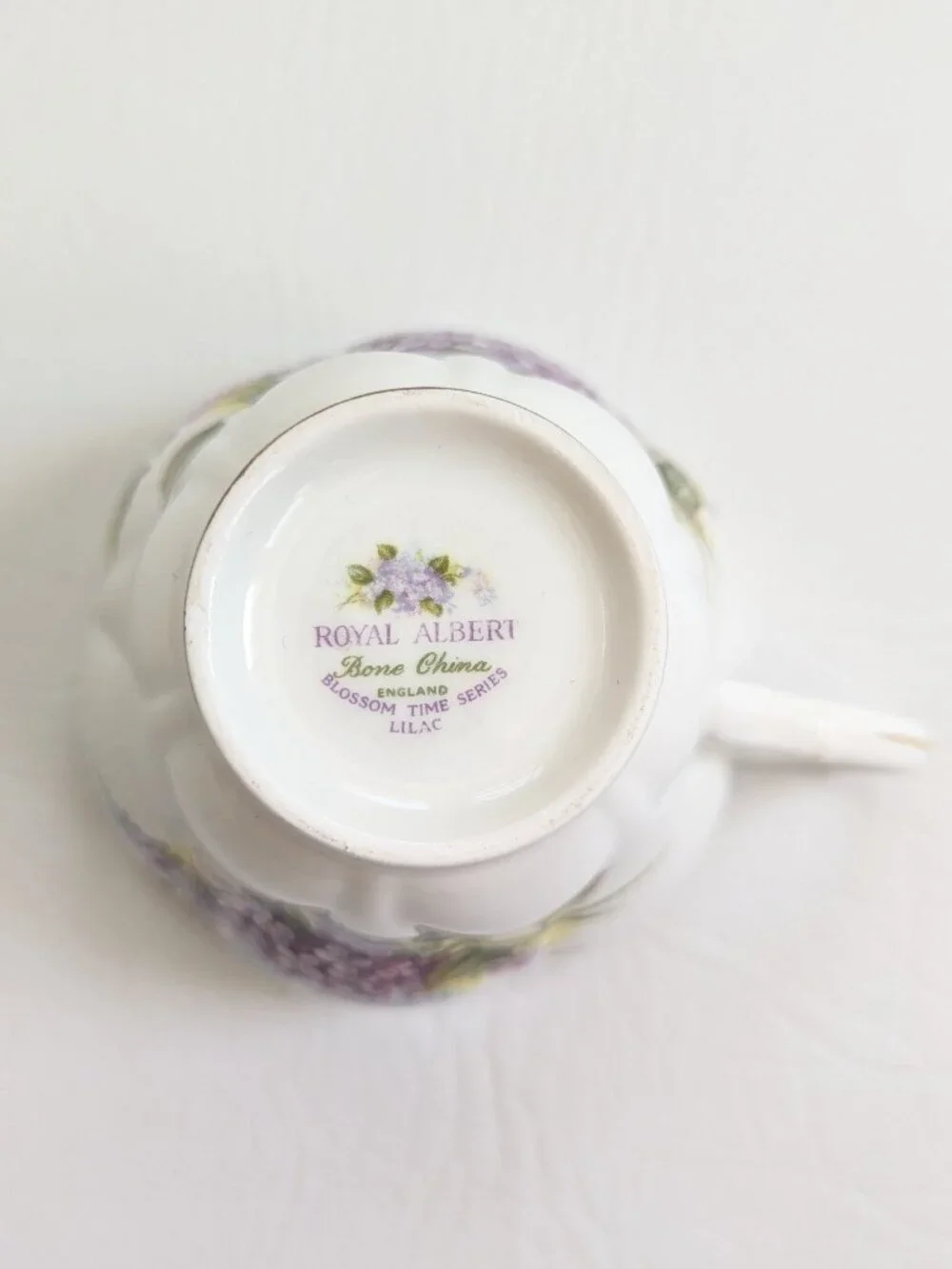 Royal Albert Blossom Time Lilac Teacup & Saucer Bone China England Gilt